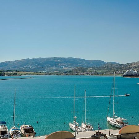 Cozy Seaside Penthouse With Sea & Mountain View. Apartment Volos Bagian luar foto