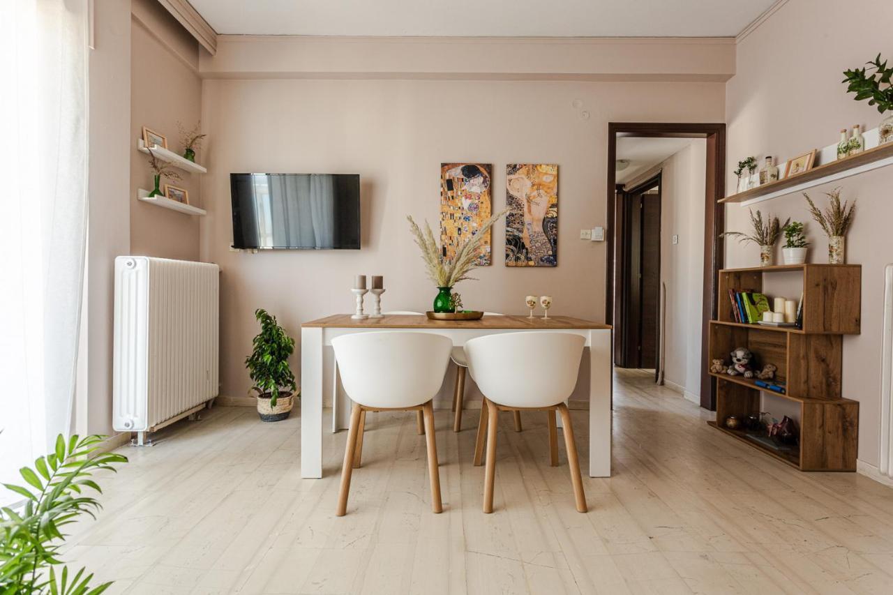 Cozy Seaside Penthouse With Sea & Mountain View. Apartment Volos Bagian luar foto