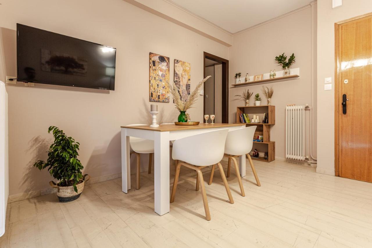 Cozy Seaside Penthouse With Sea & Mountain View. Apartment Volos Bagian luar foto