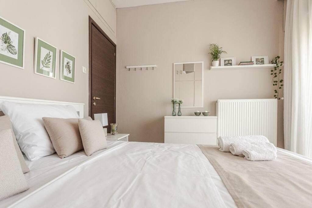 Cozy Seaside Penthouse With Sea & Mountain View. Apartment Volos Bagian luar foto